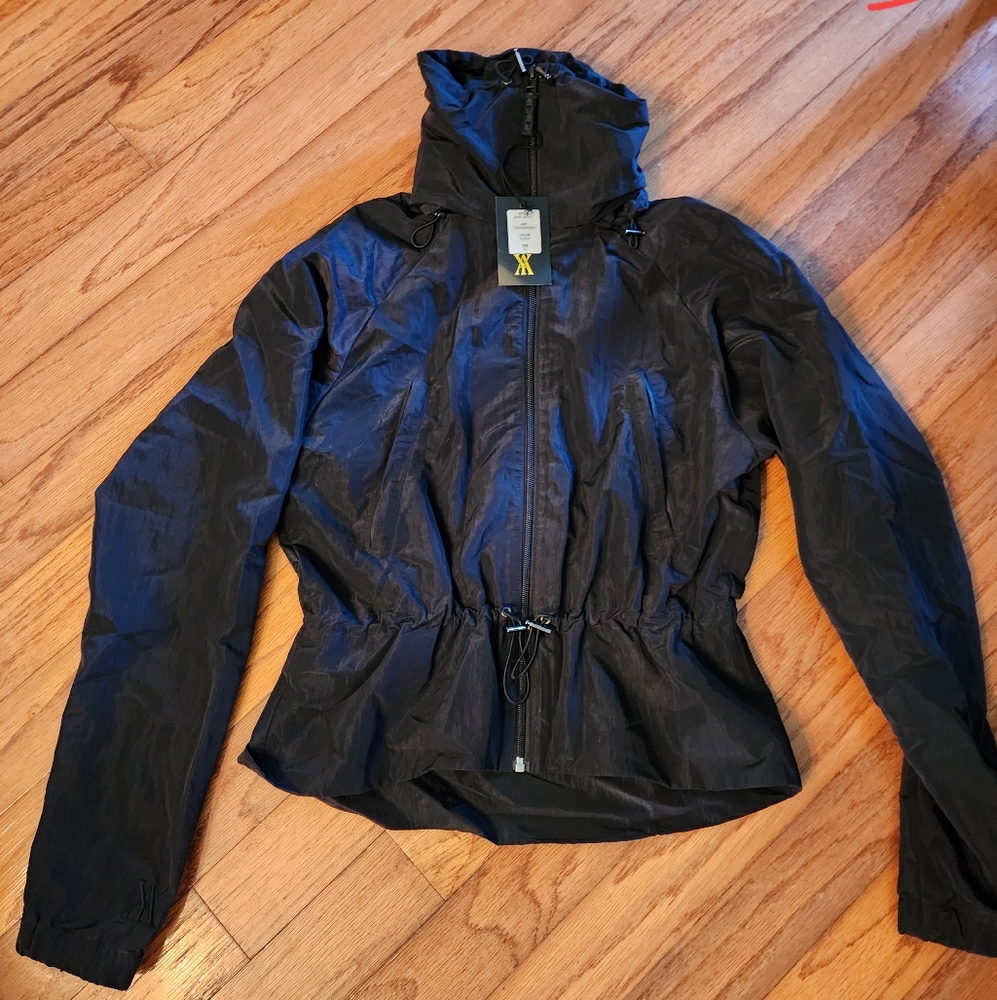 Yagya short training jacket with hood XS